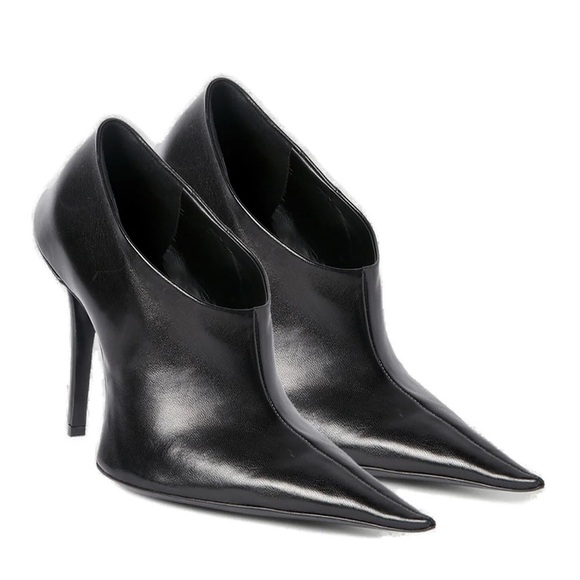 BALENCIAGA black leather booties heels shoes witch pointed toe 110 pumps EUC - Picture 1 of 15